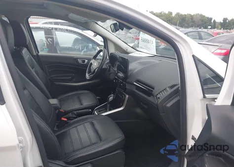 2019 Ford Ecosport Titanium z USA, uszkodzony, nr VIN MAJ6S3KL8KC310935